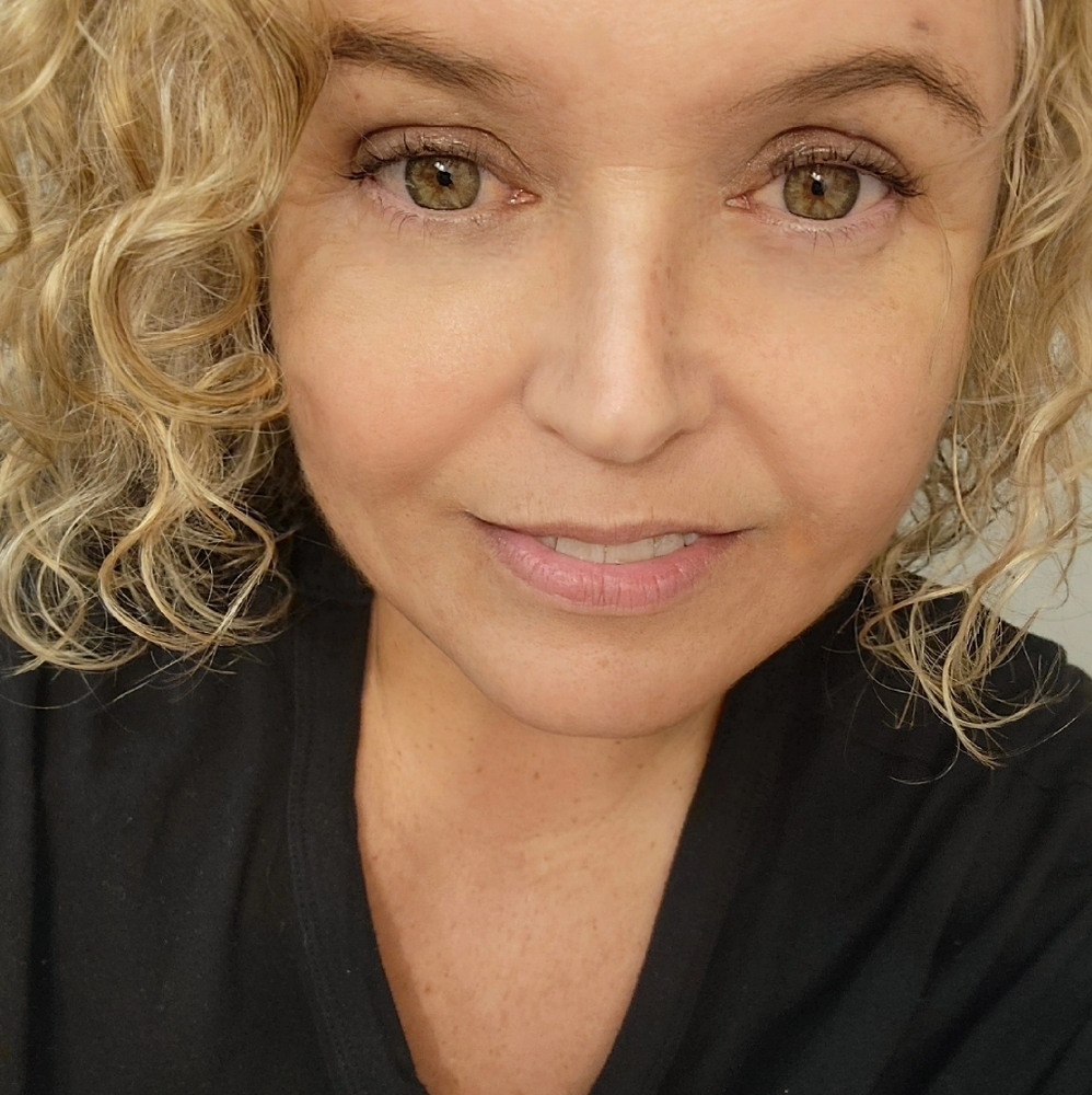Meet your Posher, Sherry